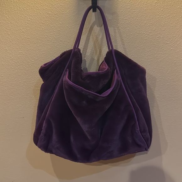 Alo Faux Fur Bag - Picture 3 of 5